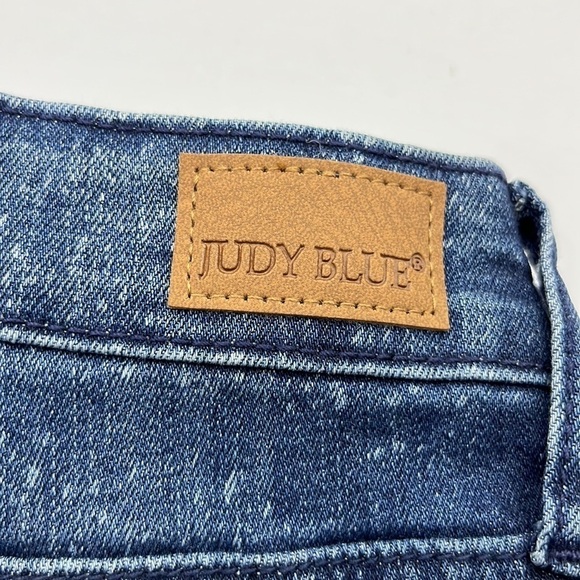 Judy Blue Relaxed Fit Mid Rise Size 3/26 - Picture 12 of 16